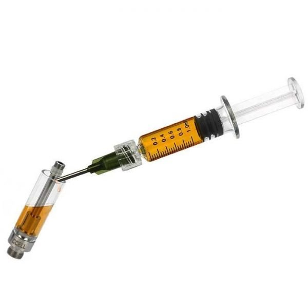 Glass syringe with filling oil