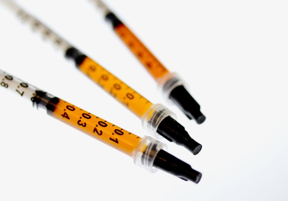 image of CO2 dab syringe