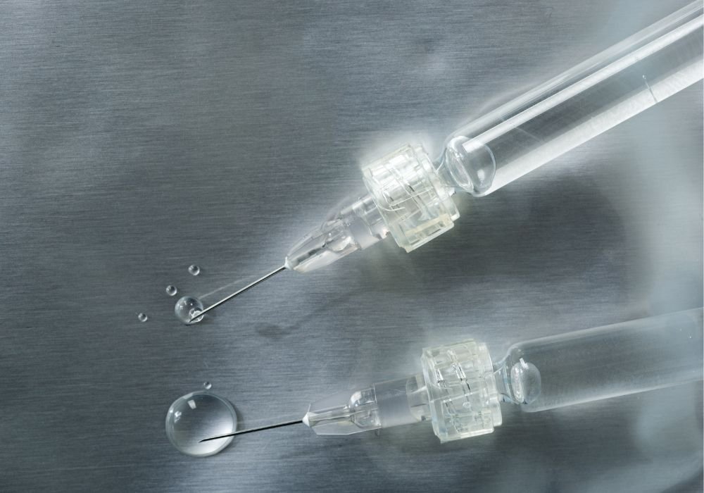 image of Hyaluronic Acid syringe with luer lock